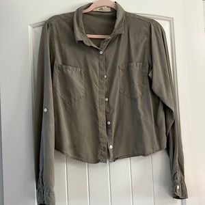 Thread supply crop shirt